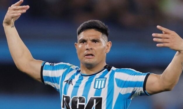 El video viral de Salas junto a Milito en medio de una partida de truco