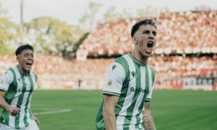 Banfield marcó las diferencias: le ganó 2 a 1 a Newell’s y escaló a los primeros lugares de su zona