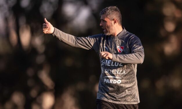 Vaccari y sus cambios obligados: el DT de Independiente y sus variantes para el partido ante Belgrano