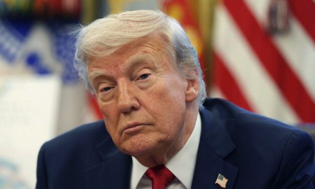 Donald Trump evalúa viajar a Medio Oriente mientras negocia la paz en Gaza