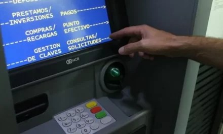 El Gobierno fijó el pago de sueldos: Será el sábado 30 con actualización salarial