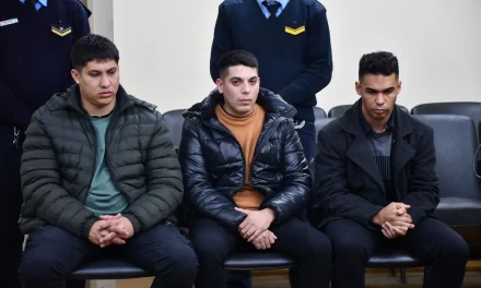 Policías imputados por apremios ilegales en la comisaría 6° salen en libertad