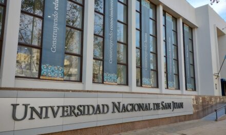 Paro contundente en la UNSJ: La semana arranca con fuerte acatamiento docente y no docente