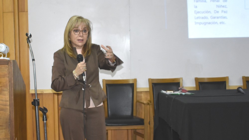 Hospital Marcial Quiroga impulsa capacitación para mejorar la articulación entre Salud y Justicia