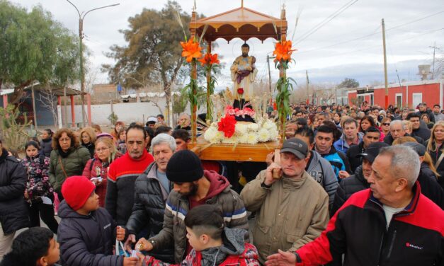 San Cayetano volvió a convocar a emprendedores y artesanos en Chimbas