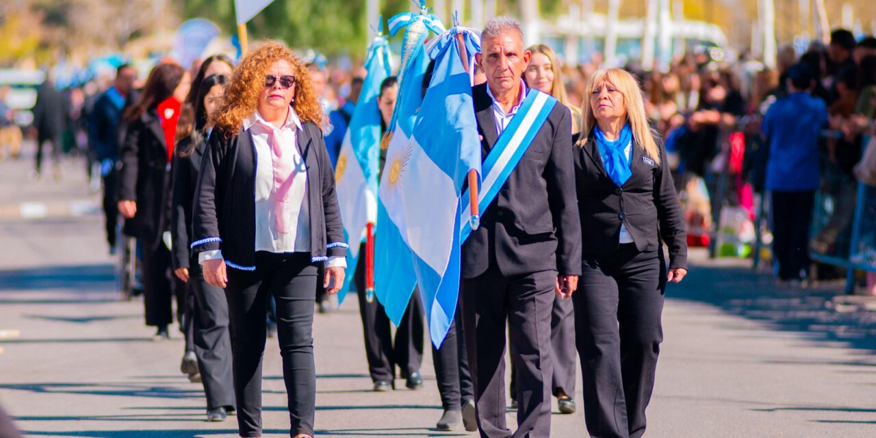 Rivadavia festejó sus 117 años con desfile, anuncios y un guiño al futuro