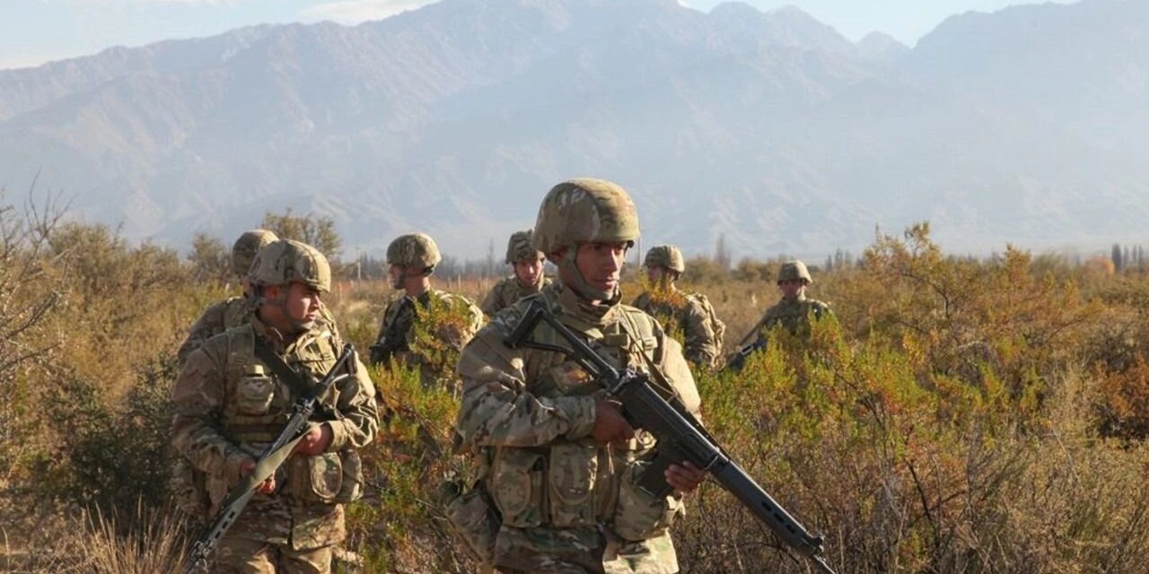 Ejercicios militares en Marquesado con munición de guerra