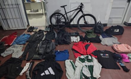 Allanamientos en Chimbas: Recuperan ropa robada y objetos de valor