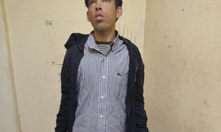 Robó una silla y terminó detenido