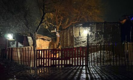 Caucete: Evacuaron a dos familias tras intensas lluvias