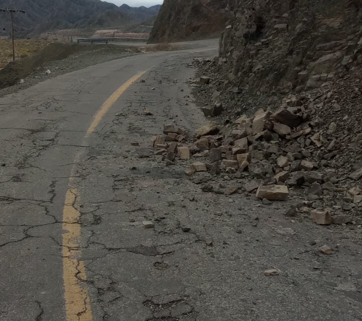 Caída de rocas en la RN 150: Transitable con precaución entre Jáchal e Iglesia