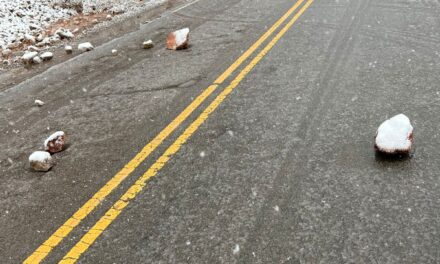 Precaución en Los Berros: Cierran accesos por material de arrastre en las rutas 153 y 901