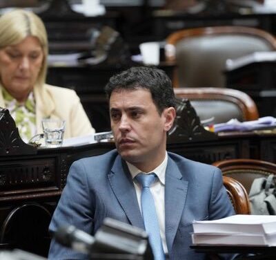 Jorge Chica cruzó al Presidente y reclamó “prioridades claras” para el país