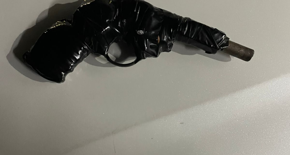 Menor fue sorprendido con un arma tumbera en Capital