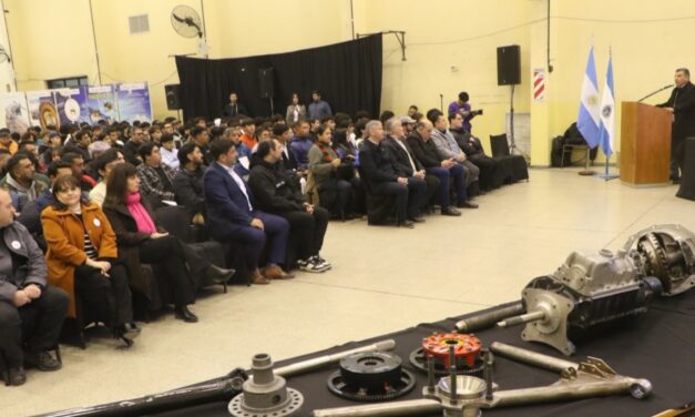 La ACTC y Construyendo Valores llegaron a la EPET N°5 con todo el motor y la educación vial