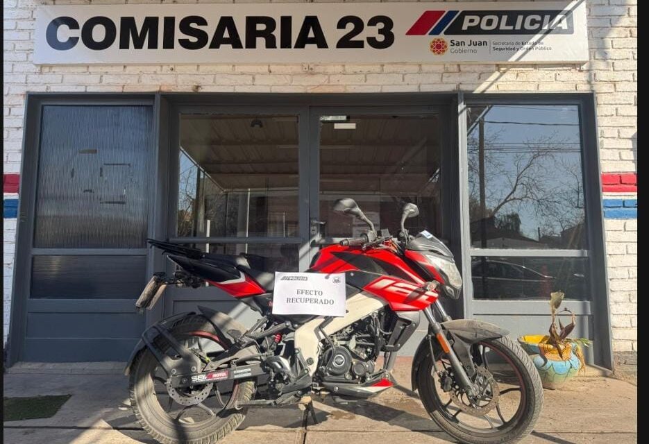 Vecinos atraparon a un hombre con una moto robada en Rivadavia