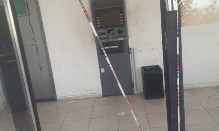 Preocupación en Valle Grande: Vandalizan cajero junto a la comisaría