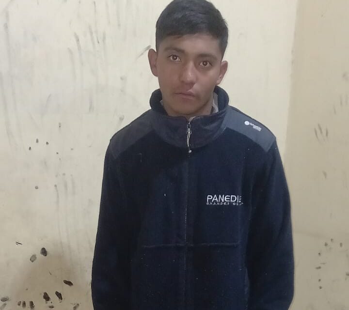 Dos hombres fueron detenidos tras ingresar a una vivienda en Capital