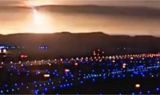 El fenómeno astronómico que que iluminó el cielo de Japón