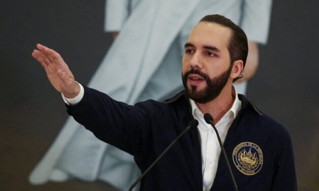 Nayib Bukele defendió las reelecciones indefinidas en El Salvador y negó que sea el fin de la democracia