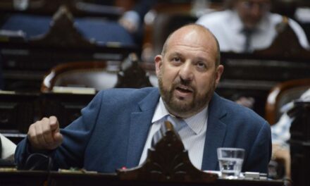 Un diputado ex La Libertad Avanza criticó duramente al Gobierno: No hay democracia