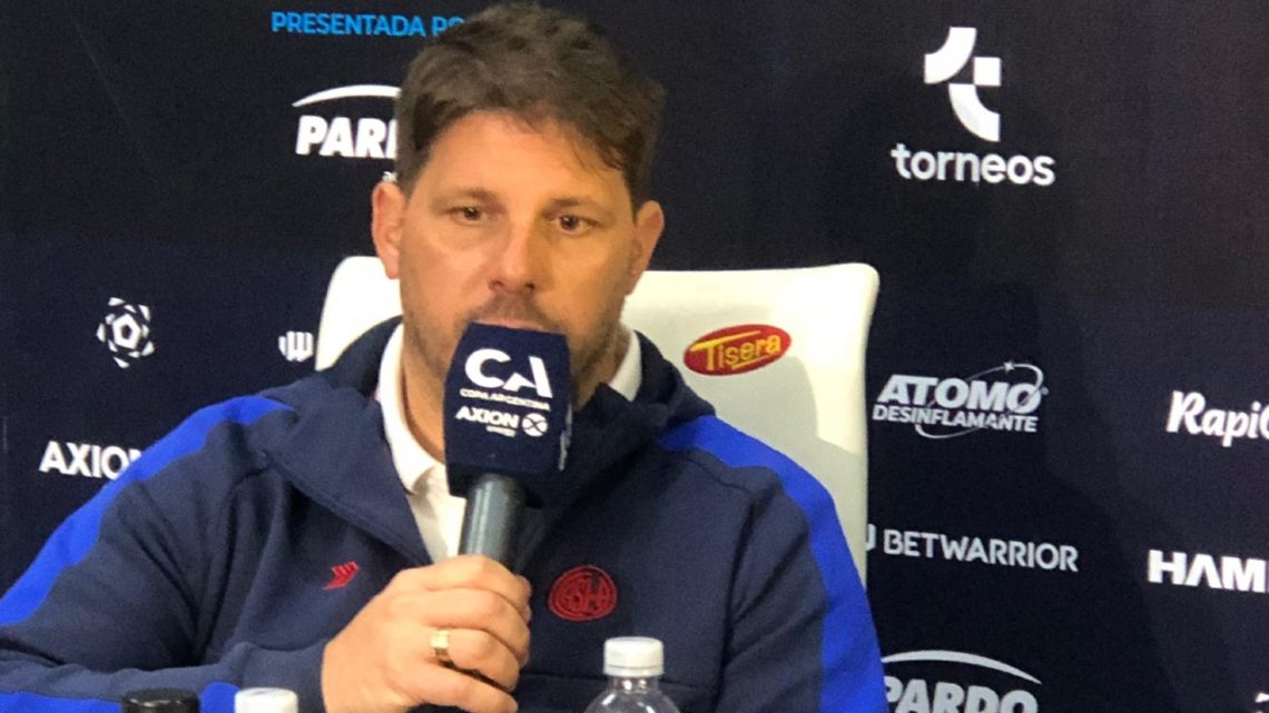 Damián Ayude y su lamentó por la eliminación de San Lorenzo: «No es fácil jugar con uno menos»