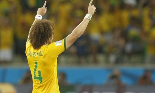 David Luiz denunciado por violencia de género: la Justicia le impuso restricciónes
