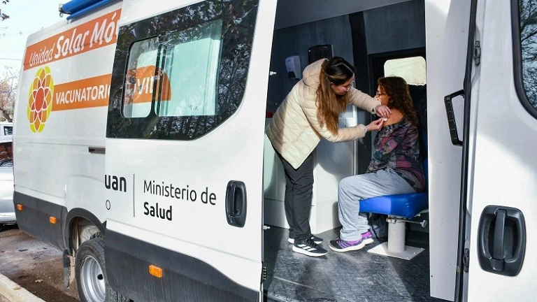 Operativo de vacunación este sábado en el Parque de Mayo