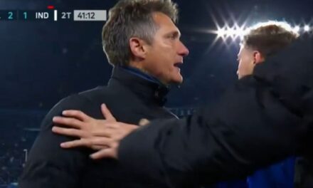 Guillermo Barros Schelotto explotó de furia contra el cuarto árbitro