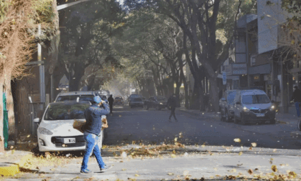 Viento Zonda: Suspenden las clases del turno mañana en San Juan
