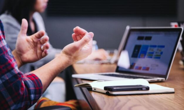 Los riesgos de la IA: 4 preguntas imprescindibles para un uso responsable