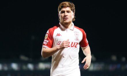 Huracán se hizo fuerte en Victoria y derrotó 1-0 a Tigre