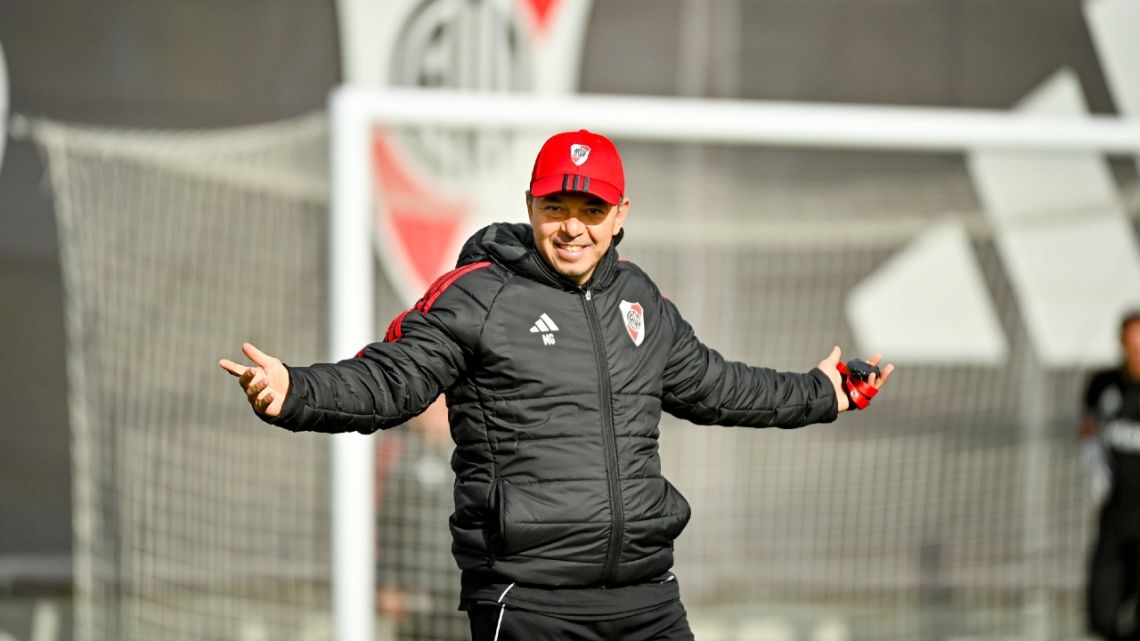 Gallardo sigue trabajando: esta sería la probable alineación para el partido contra San Martín de Tucumán