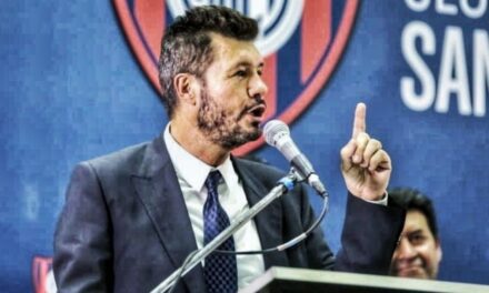 Marcelo Tinelli reapareció en medio de la crisis en San Lorenzo y anticipó su regreso