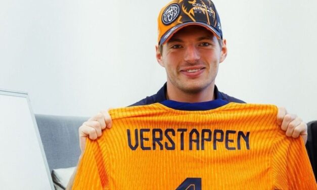 Max Verstappen continuará en la escudería austriaca