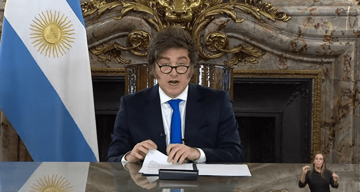 El Gobierno brindará detalles del fallo de EEUU por YPF en cadena nacional