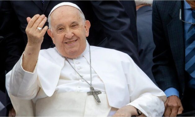 ¿Quisieron matar al Papa Francisco? Investigan el presunto atentado que planeaba el Estado Islámico en su contra