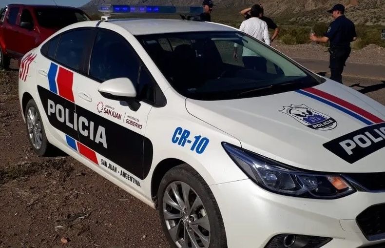 Detienen a menor que cometió reiterados robos en el barrio Las Pampas, Pocito