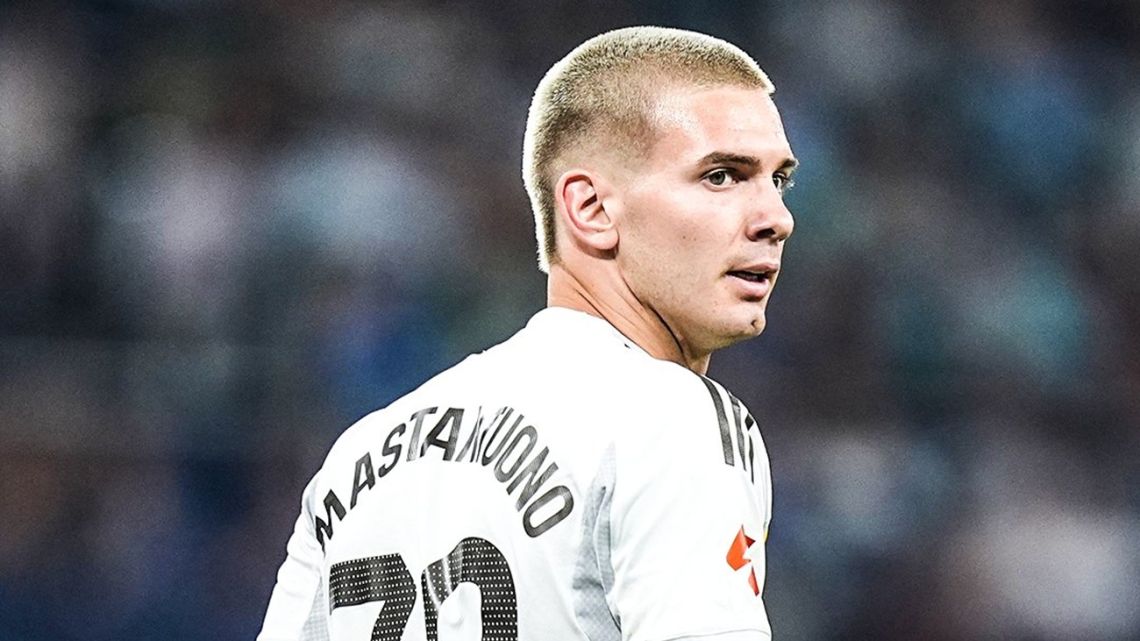 Franco Mastantuono fue parte de la victoria del Real Madrid 3-0 al Real Oviedo