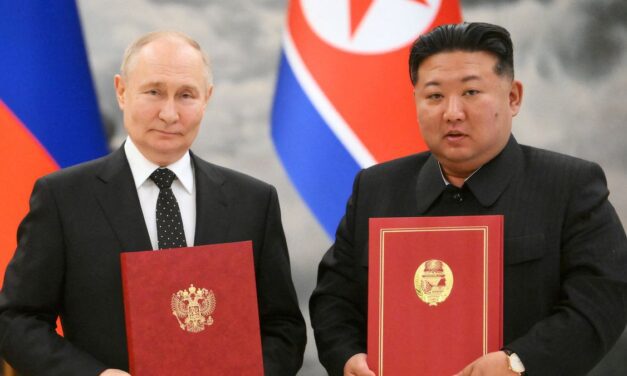 Vladimir Putin y Kim Jong Un refuerzan su alianza militar antes de la reunión del ruso con Donald Trump