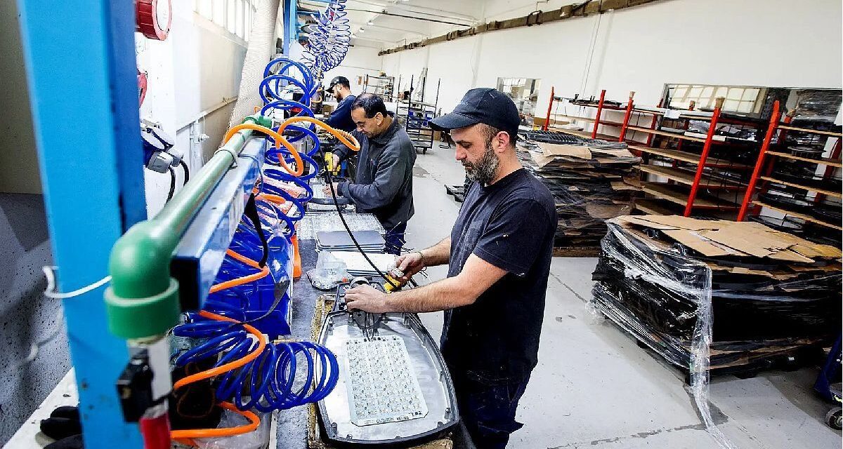 El Gobierno dará prioridad en la segunda parte de su mandato a la reforma laboral