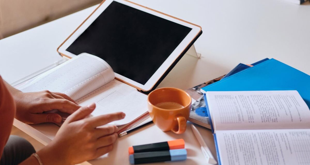 Con esta nueva Inteligencia Artificial estarás mejor preparado para tus exámenes