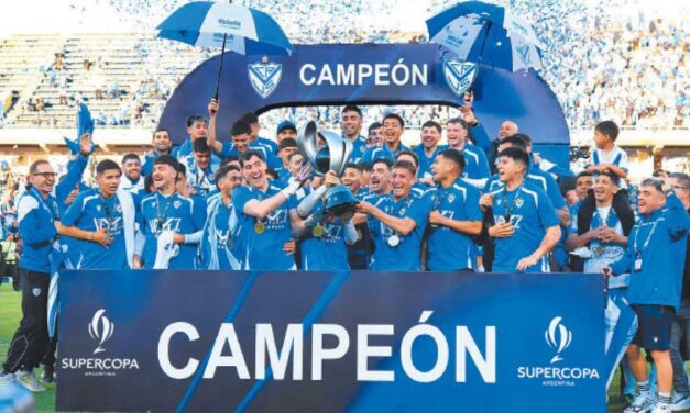 Vélez no para: le ganó con solidez a Central Córdoba y sumó una estrella