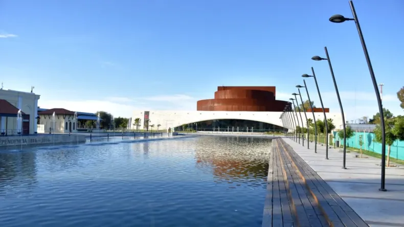 Domingo soleado en San Juan: Mañana fresca y tarde agradable