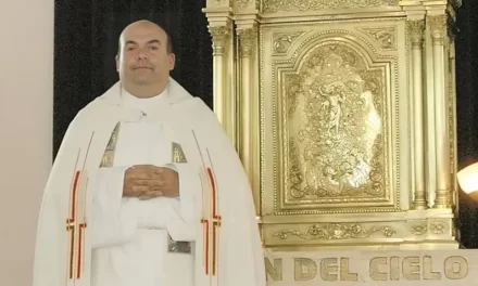 El último parte médico confirma que el Padre Rómulo Cámpora padece insuficiencia cardíaca