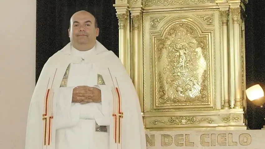 El último parte médico confirma que el Padre Rómulo Cámpora padece insuficiencia cardíaca