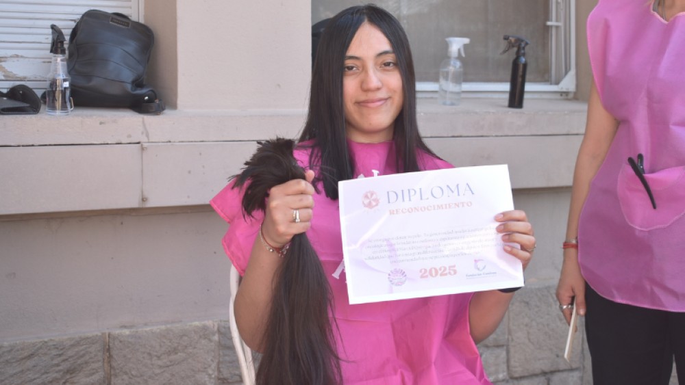 “Tu pelo regala sonrisas”: Más de 70 personas donaron cabello para pelucas oncológicas
