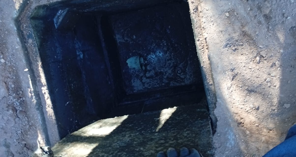 La Secretaría de Ambiente intervino en un derrame cloacal y define sanciones