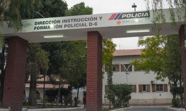 Comisario Herrera Sugiere un Trasfondo Político en el Reclamo de Aspirantes a la Policía