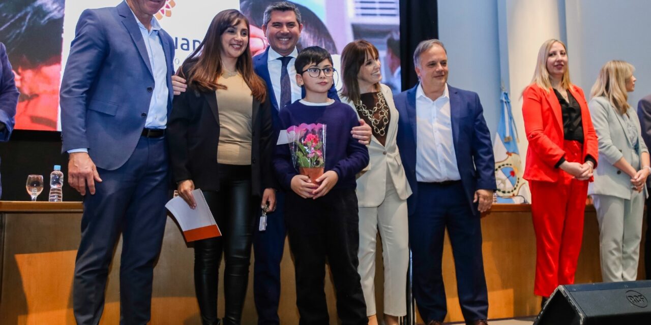 Cientos de familias sanjuaninas ya cuentan con su casa o con la escritura que asegura su futuro